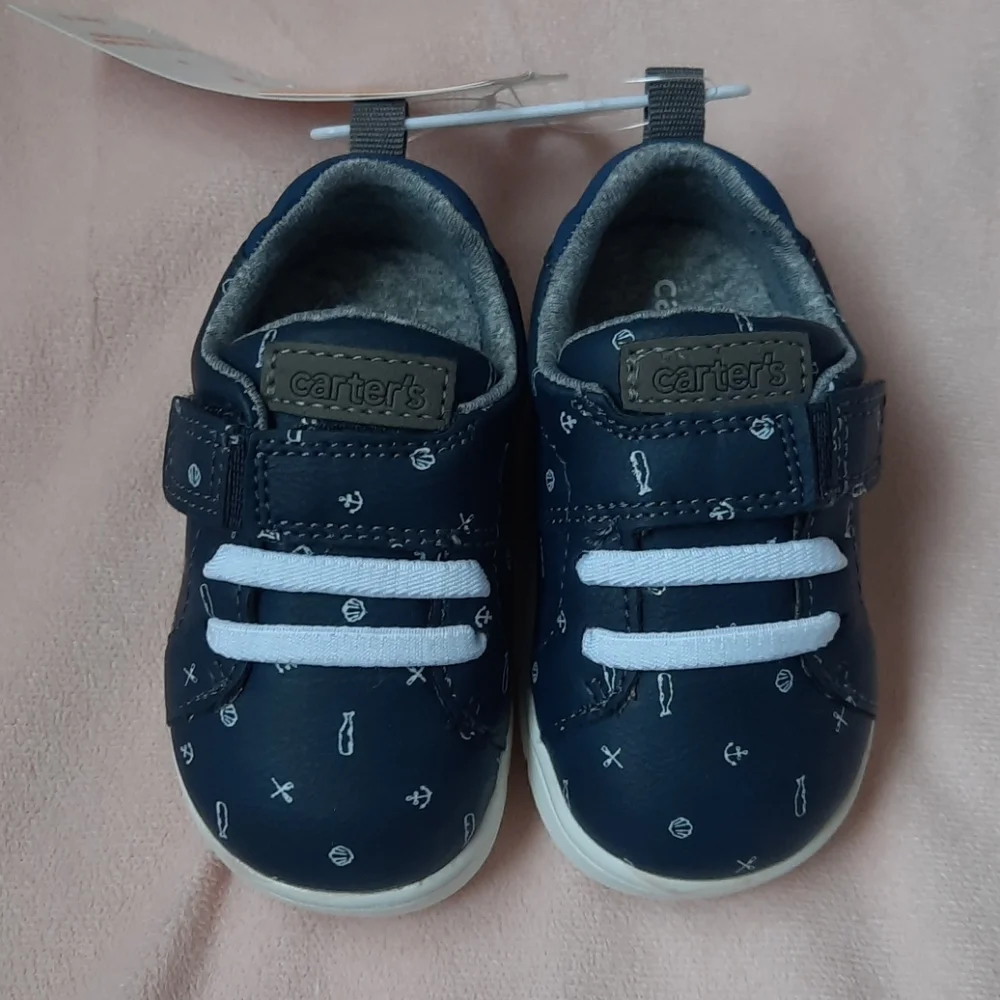 Carter's every step shoes
